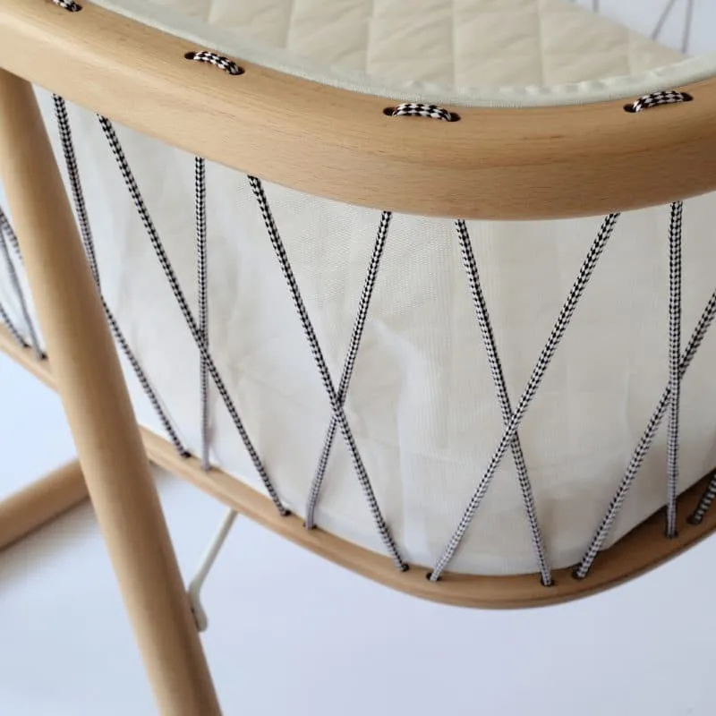Charlie Crane Kumi Bassinet