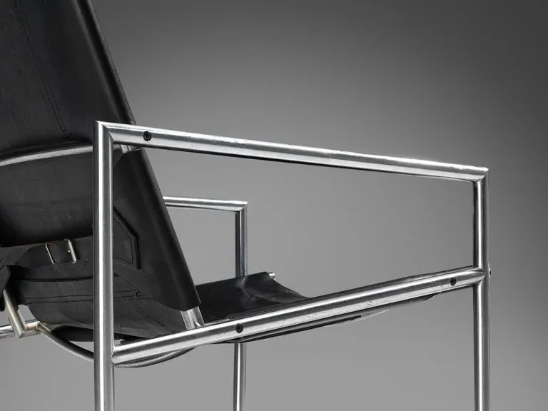 Martin Visser for 'T Spectrum Armchair in Black Leather