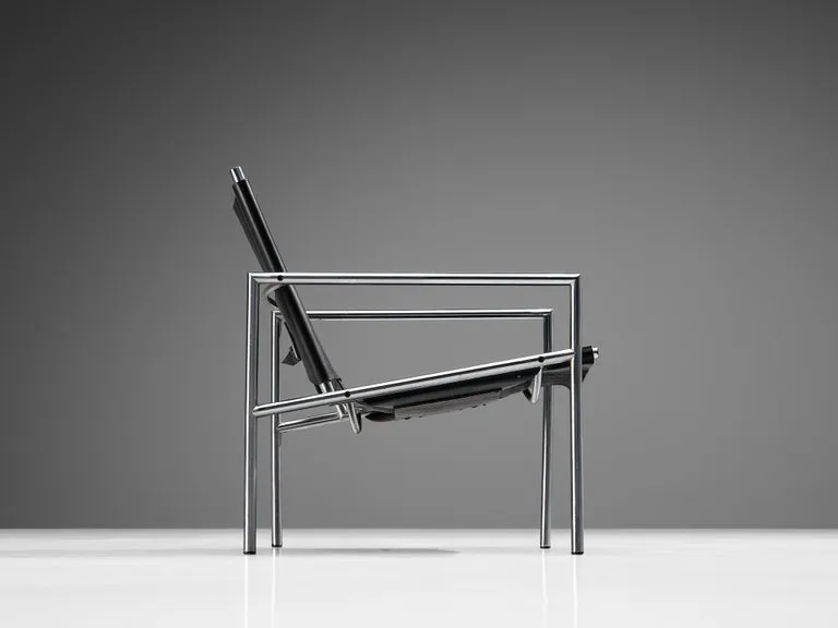 Martin Visser for 'T Spectrum Armchair in Black Leather