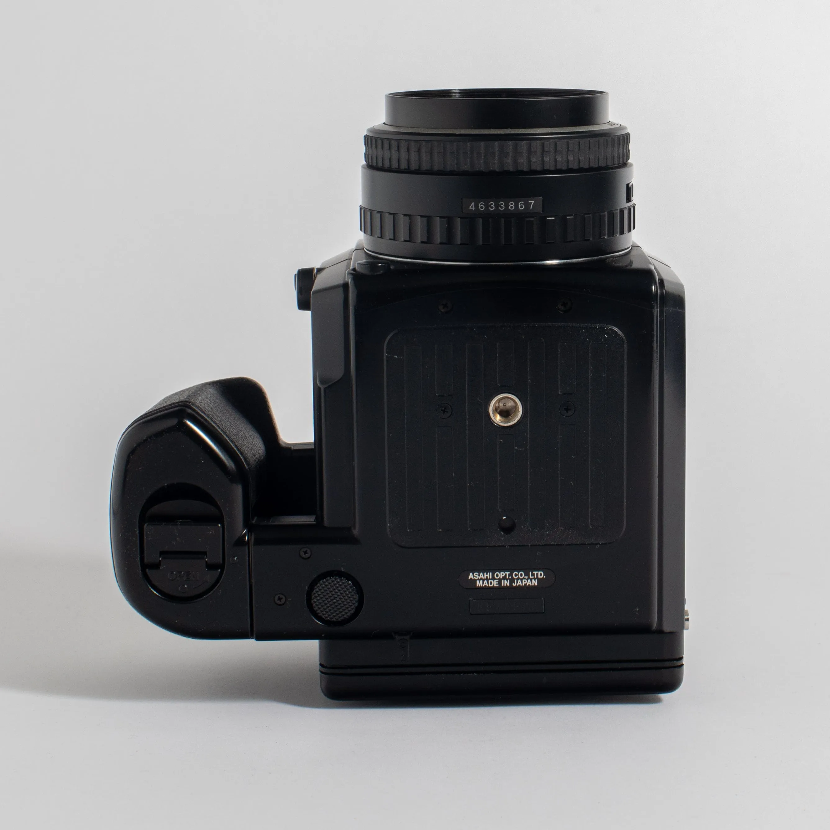 Pentax 645N with SMC Pentax-FA 75mm 2.8 Lens