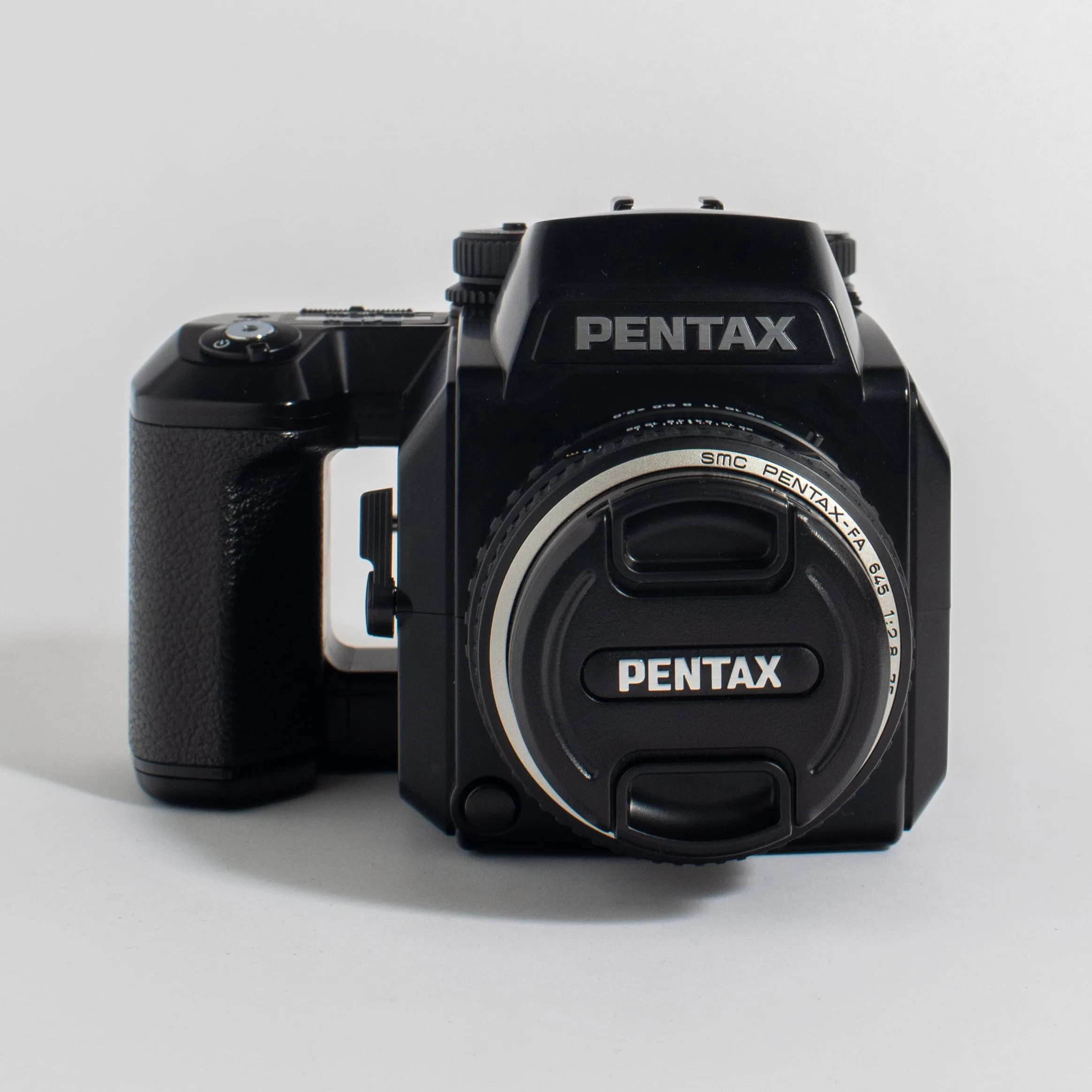 Pentax 645N with SMC Pentax-FA 75mm 2.8 Lens
