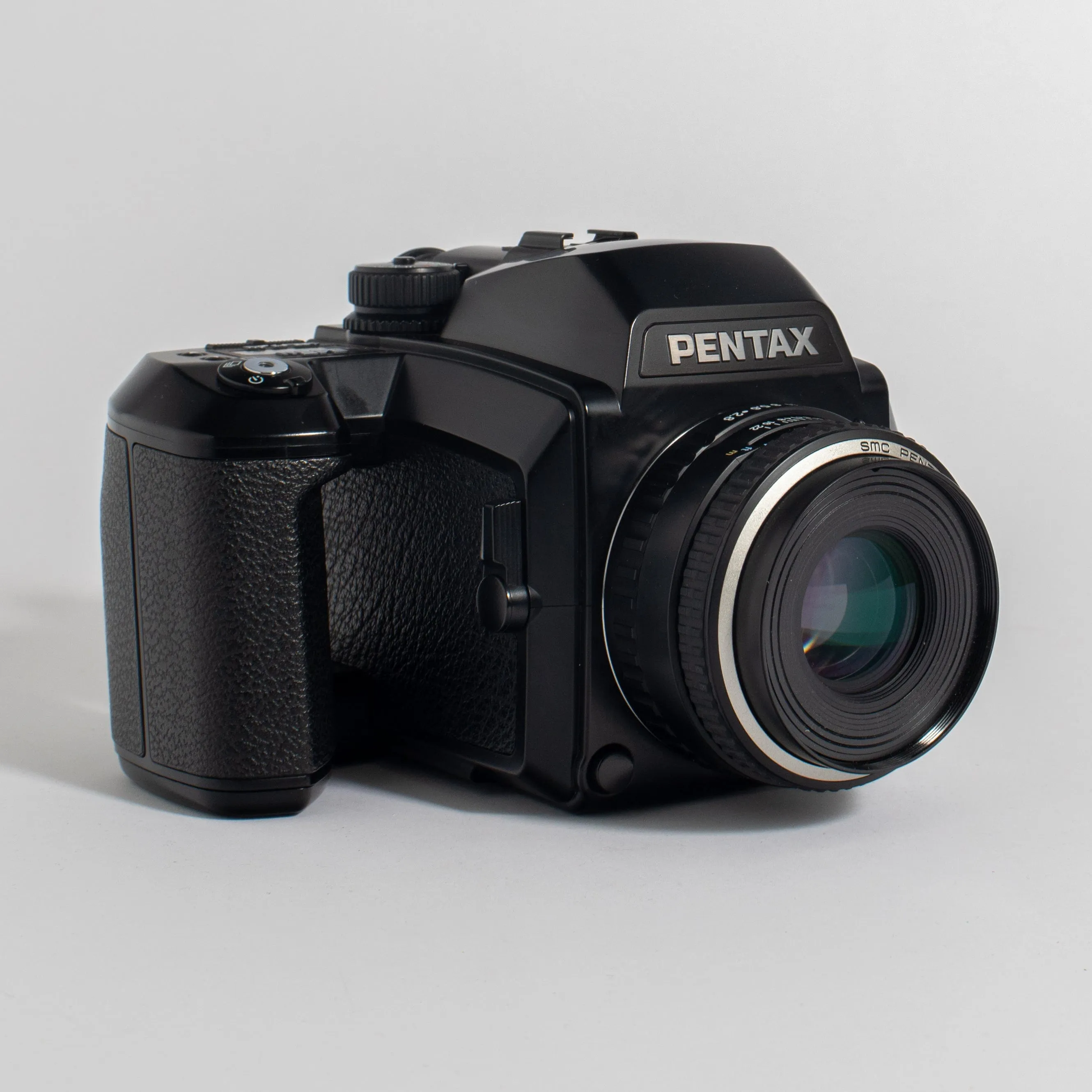 Pentax 645N with SMC Pentax-FA 75mm 2.8 Lens
