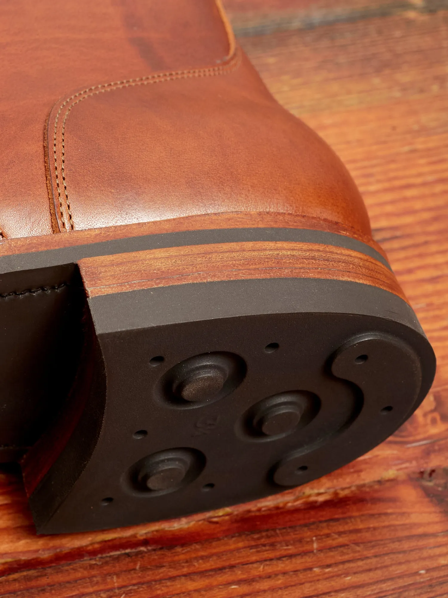 Service Boot 2030 Dainite in Whiskey Regency Calf