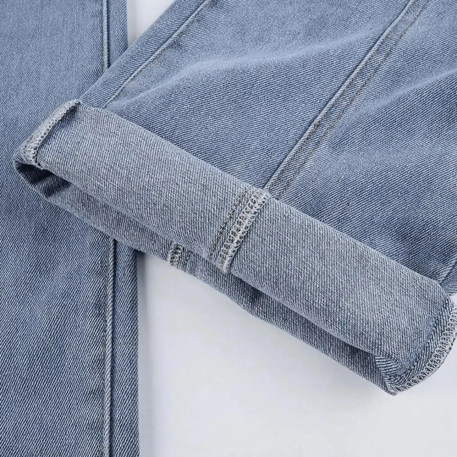 Sivara – Playful design – Red star jeans