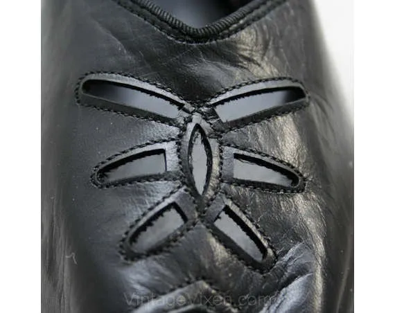 Size 5.5 Black Shoes - 1950s Leather Peep Toes with Elegant Cutwork - 5 1/2 A / AAA Narrow Width Pumps - Deadstock - Sophisticated - 40056-1