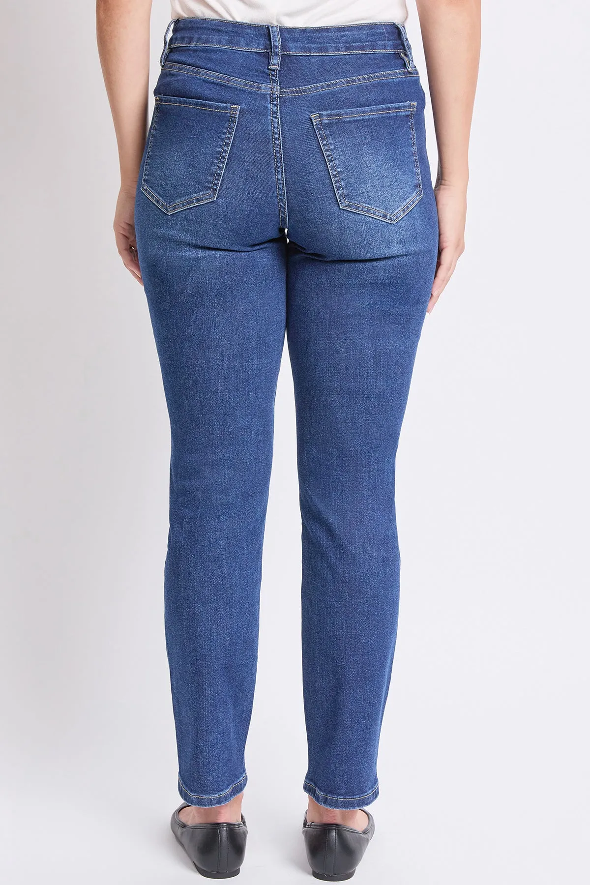 Women's High Rise Basic 5 Pocket Straight Leg Jeans